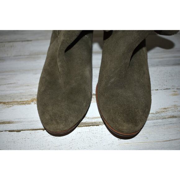 Vince Camuto Green Suede Booties Size 7 - Picture 2 of 5